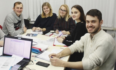 3 курсы английского языка.